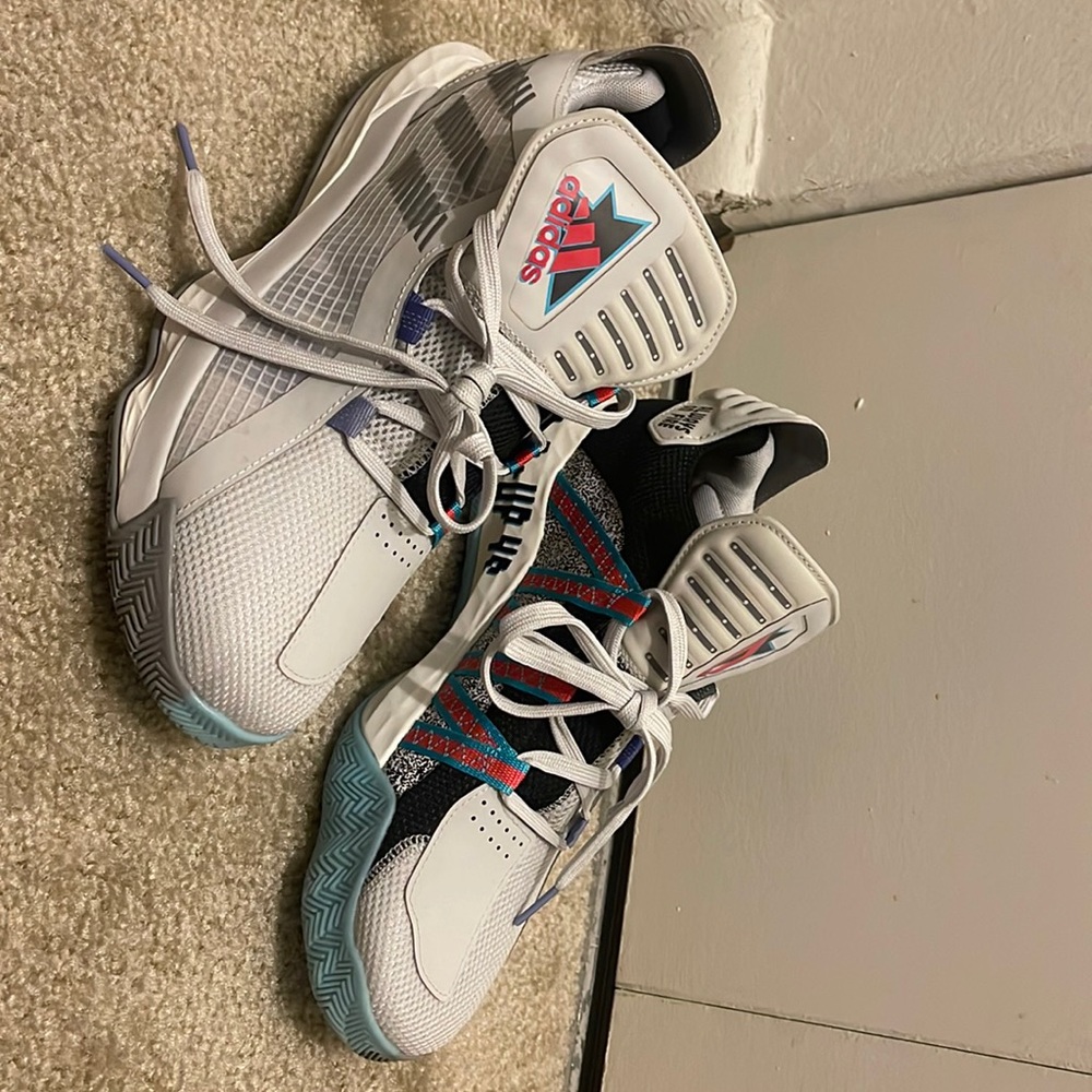 MENS ADIDAS SNEAKERS